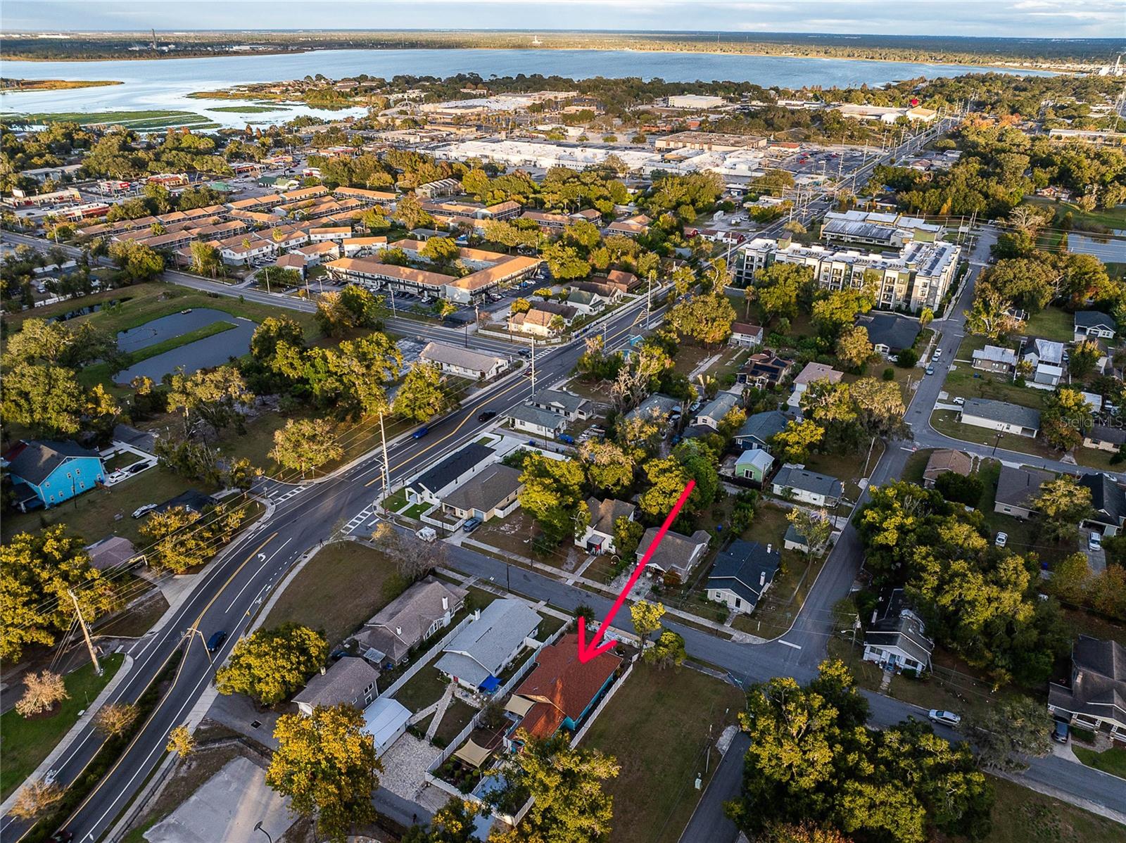 Image 3 of 37 For 706 Vermont Avenue