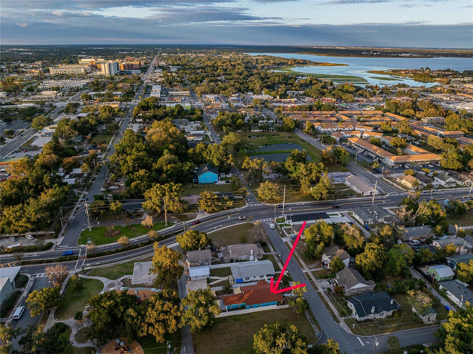 Image 4 of 37 For 706 Vermont Avenue