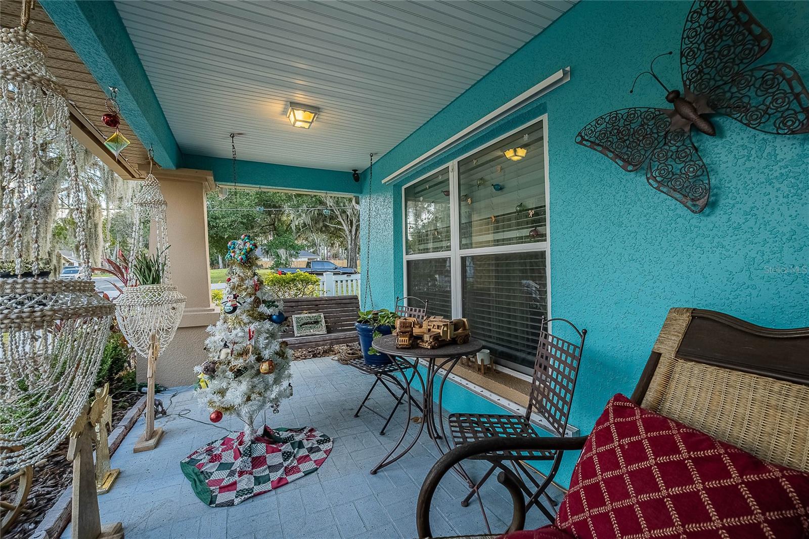 Image 9 of 37 For 706 Vermont Avenue