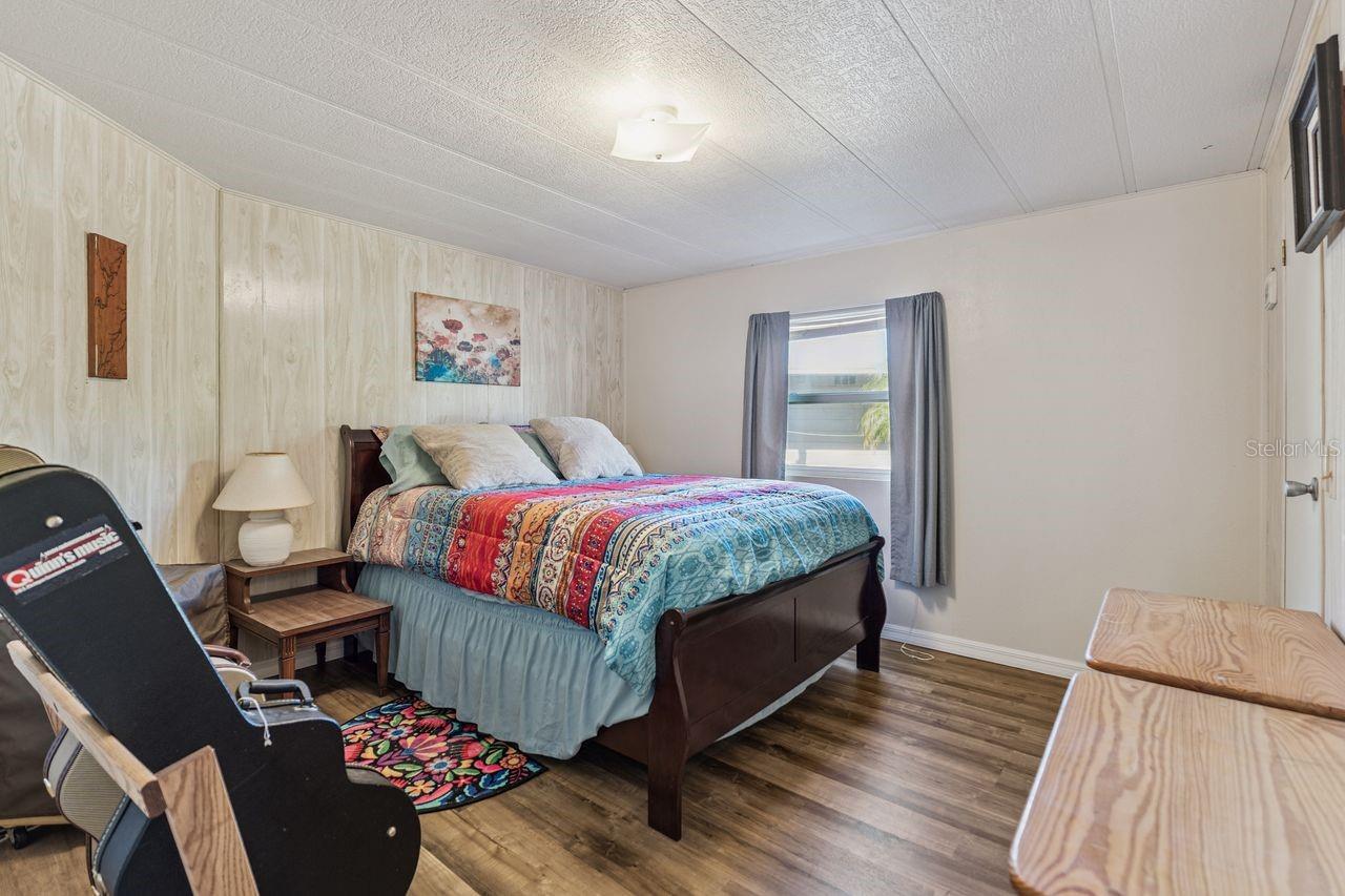 Image 18 of 43 For 2055 Floral Avenue 326