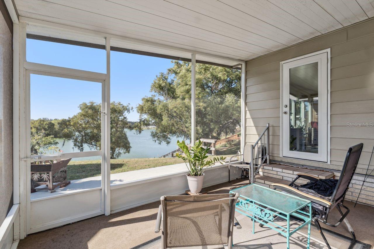 Image 29 of 43 For 2055 Floral Avenue 326