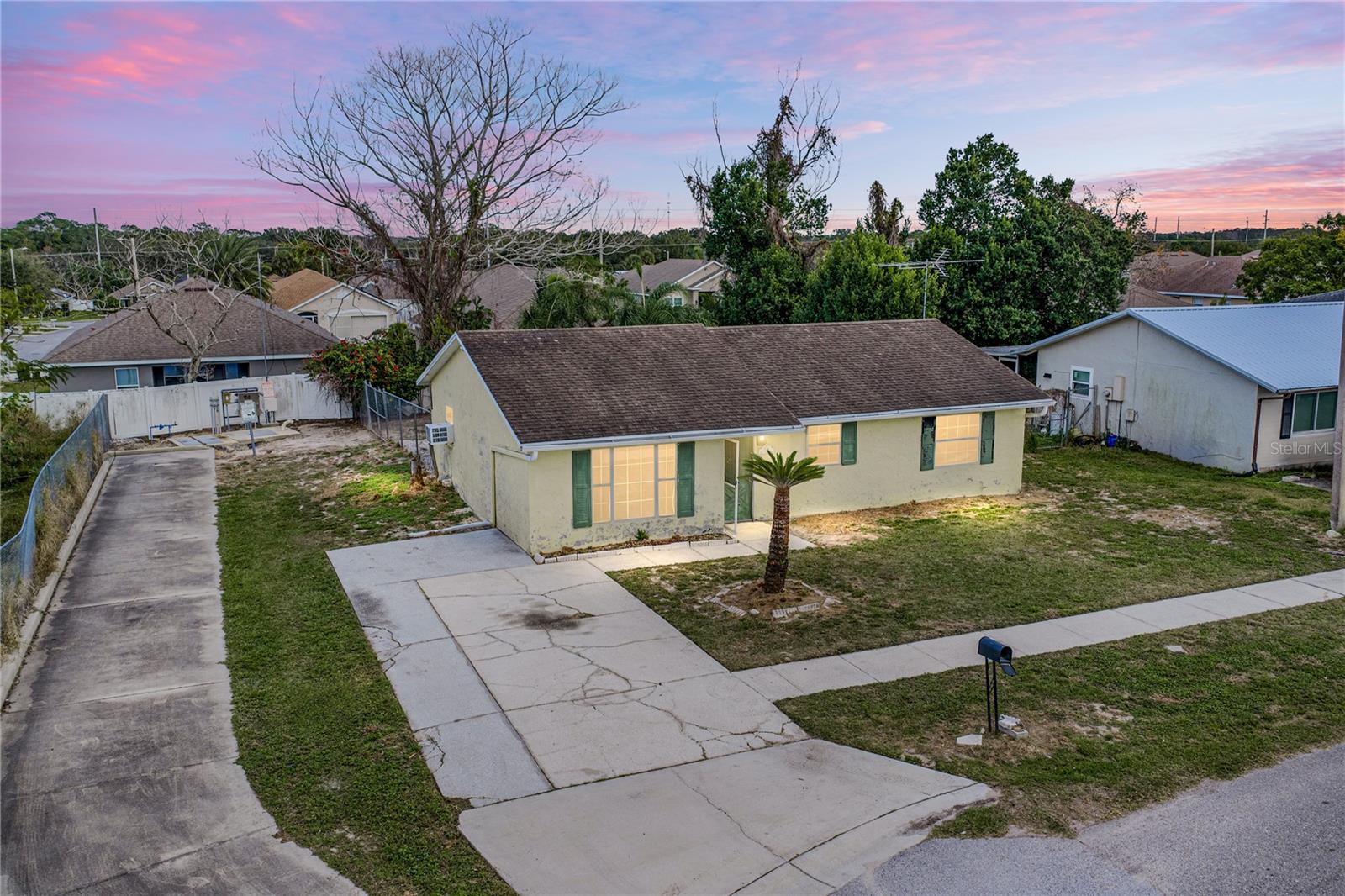 Details for 276 18th Street Ne, WINTER HAVEN, FL 33881