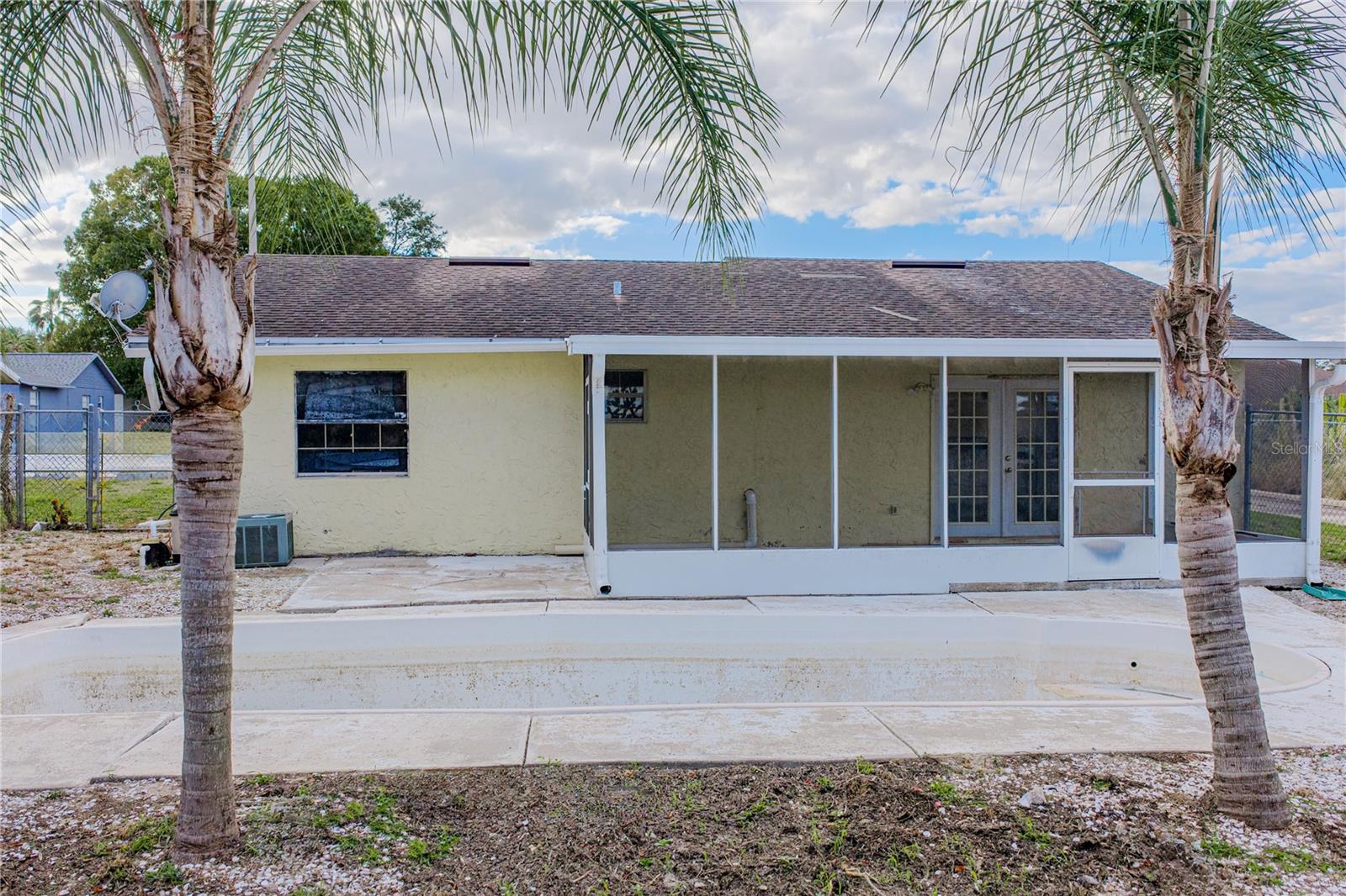 Image 42 of 64 For 276 18th Street Ne