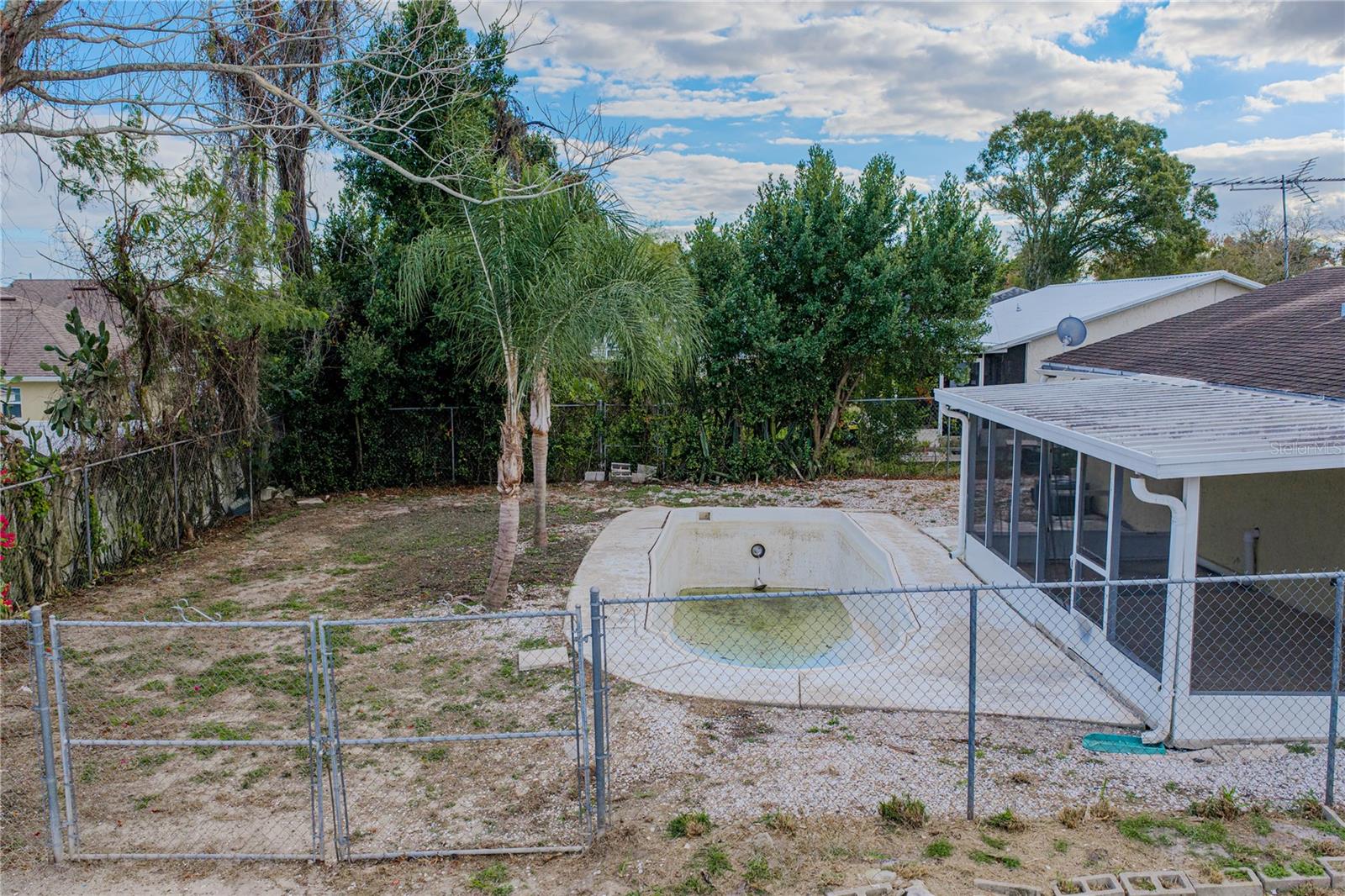 Image 51 of 64 For 276 18th Street Ne