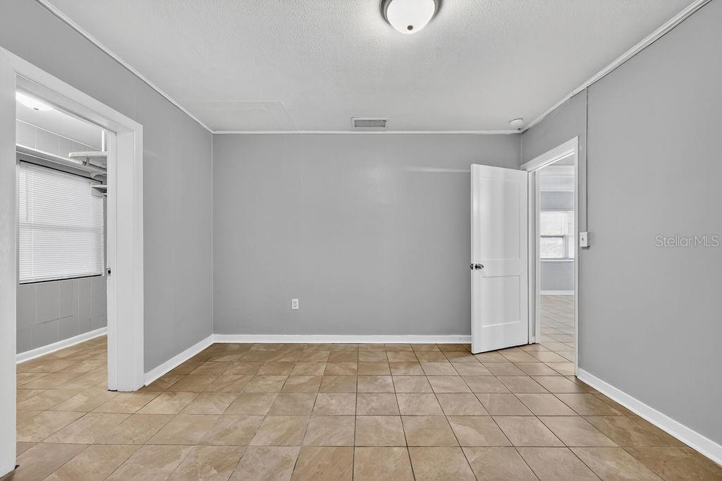 Image 18 of 40 For 1201 5th Street Ne