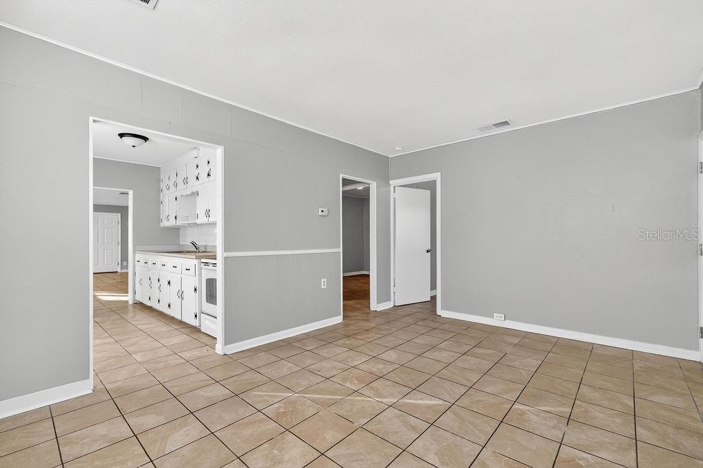 Image 6 of 40 For 1201 5th Street Ne