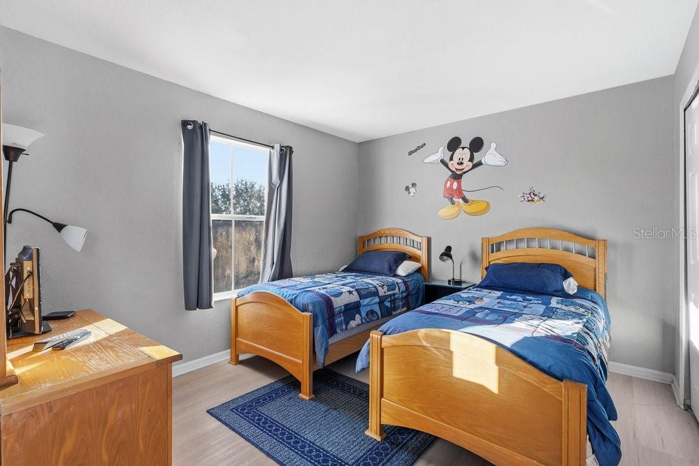 Image 15 of 37 For 2540 Calabria Avenue