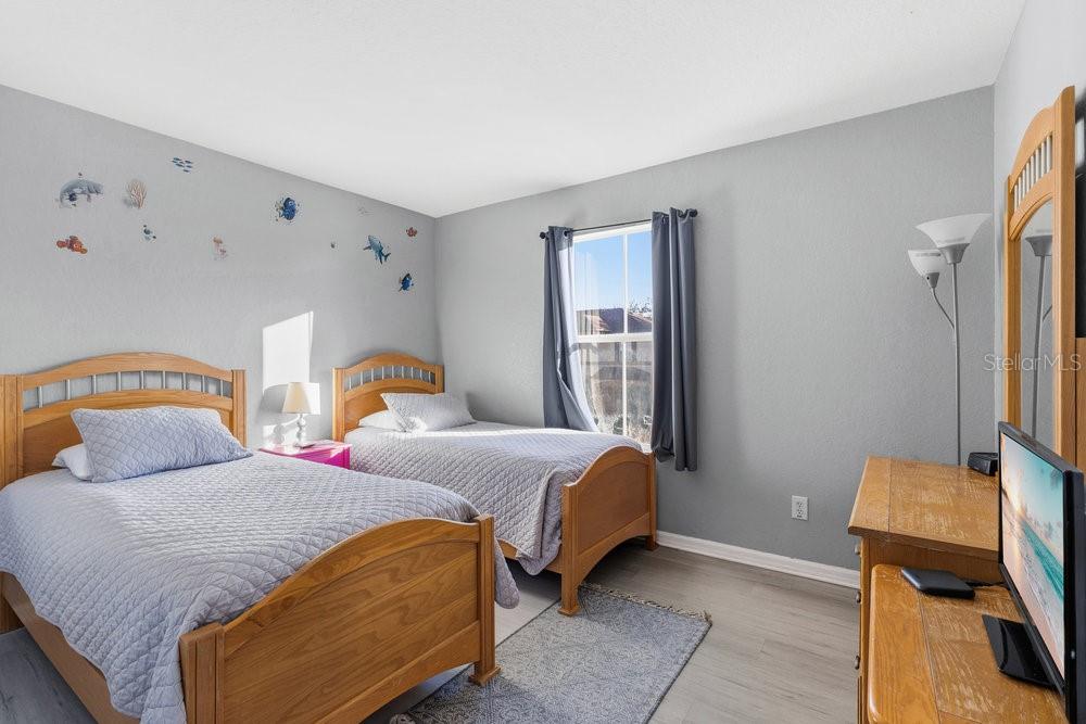 Image 16 of 37 For 2540 Calabria Avenue