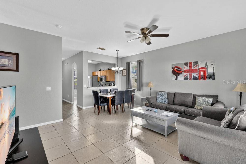 Image 4 of 37 For 2540 Calabria Avenue