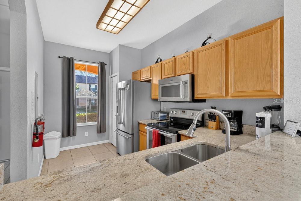 Image 5 of 37 For 2540 Calabria Avenue