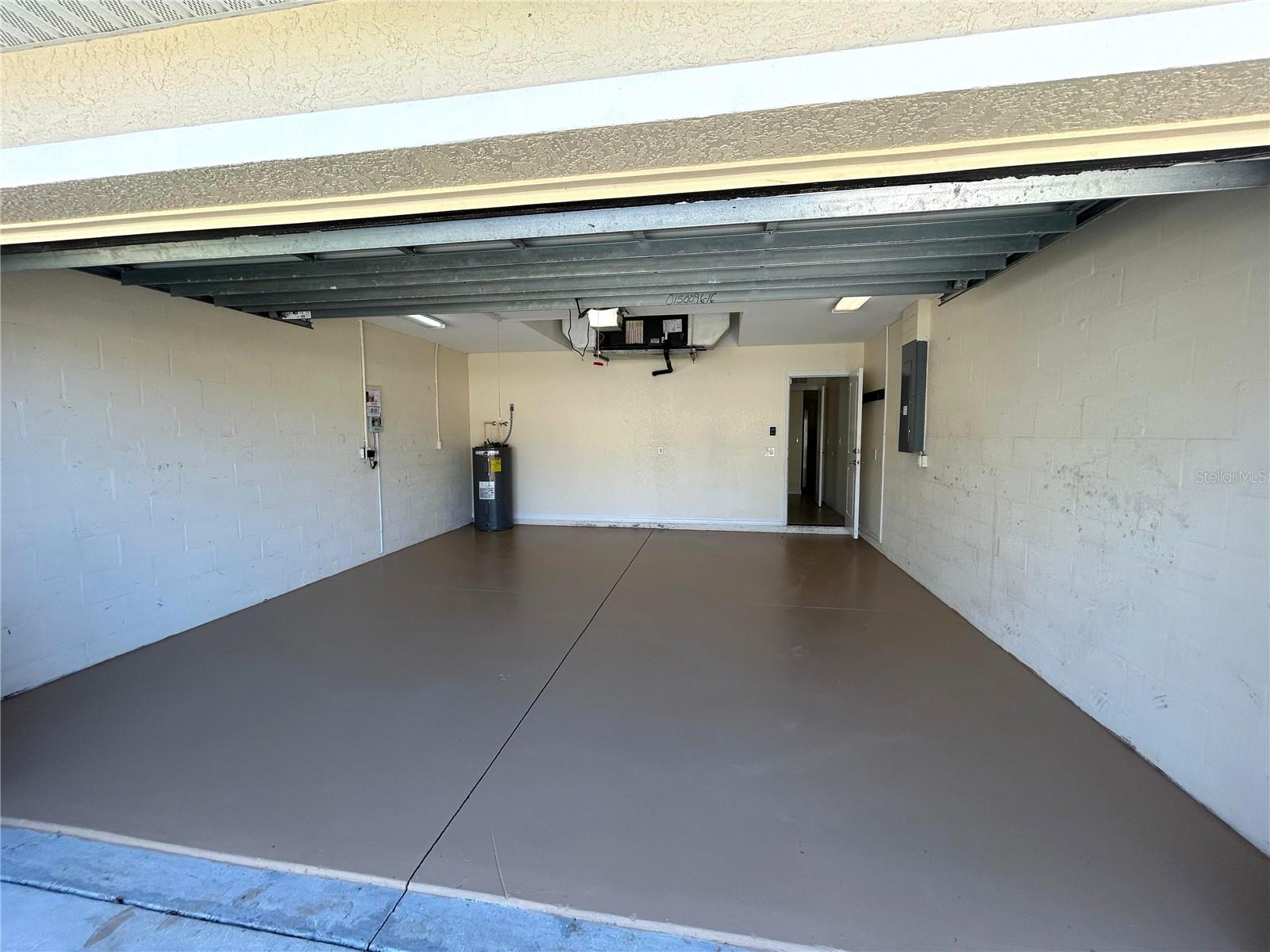 Image 18 of 20 For 3152 Point Street