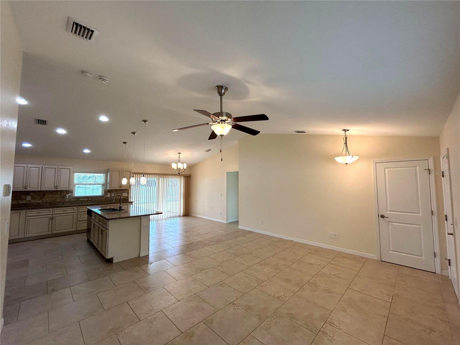 Image 3 of 20 For 3152 Point Street