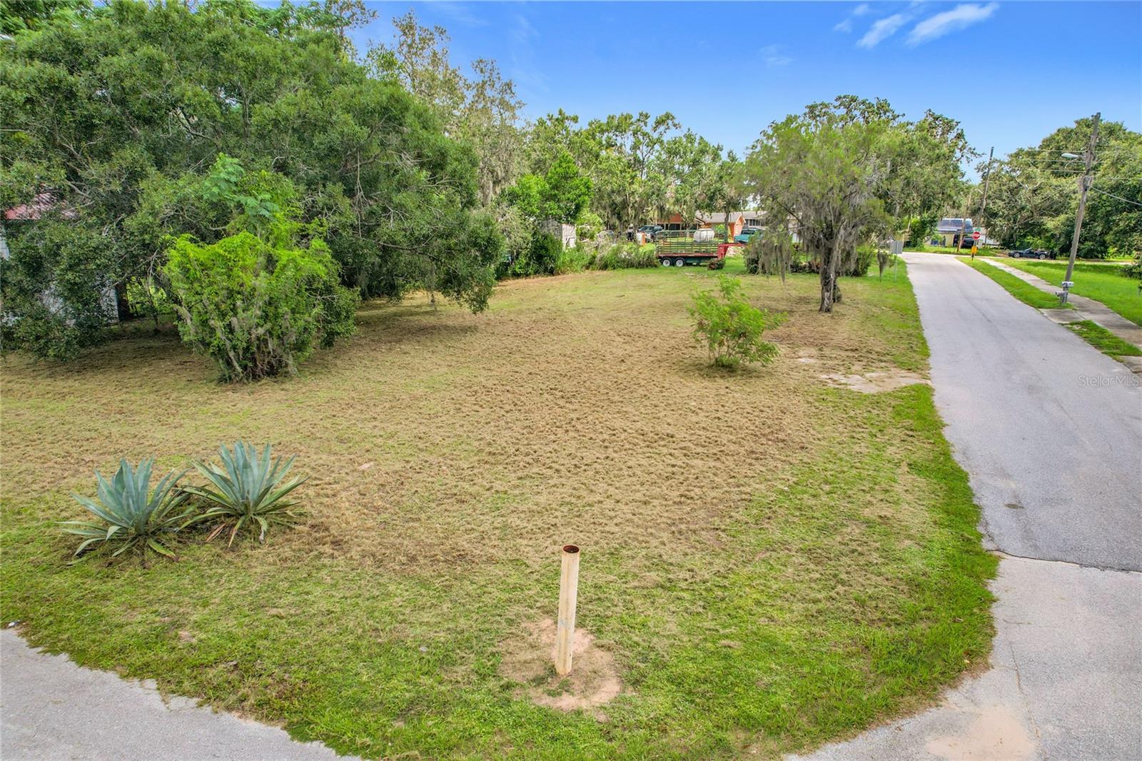 Image 6 of 11 For 914 Harrell Avenue