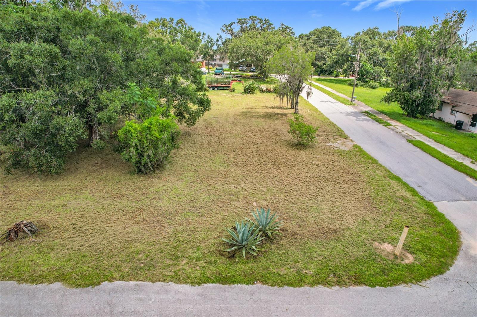 Image 8 of 11 For 914 Harrell Avenue