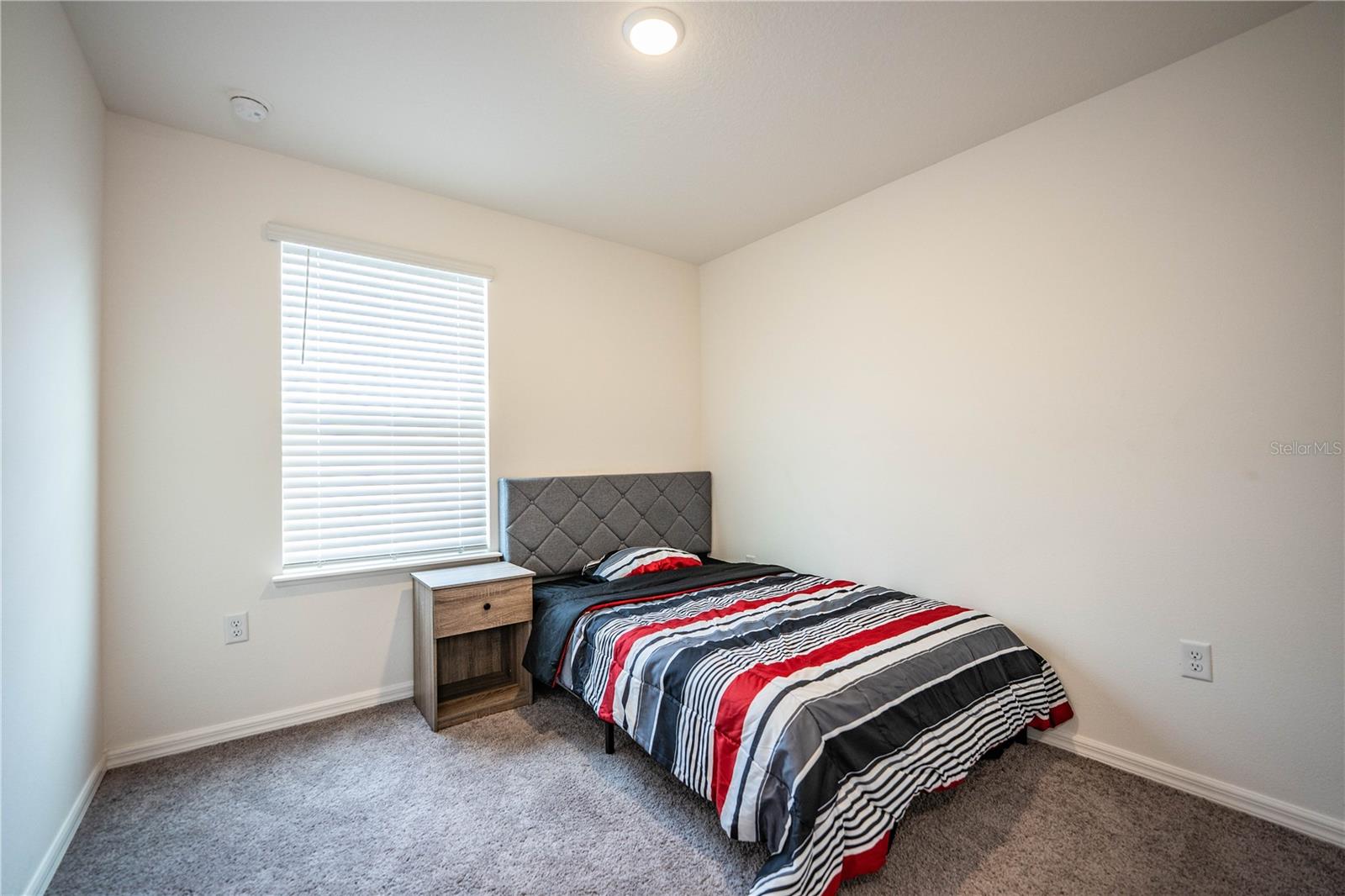 Image 40 of 64 For 3883 Academia Avenue