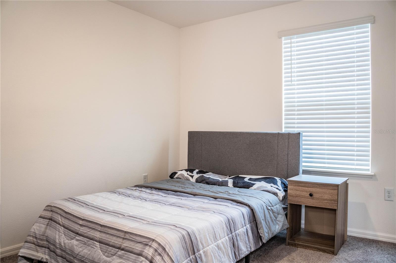 Image 45 of 64 For 3883 Academia Avenue