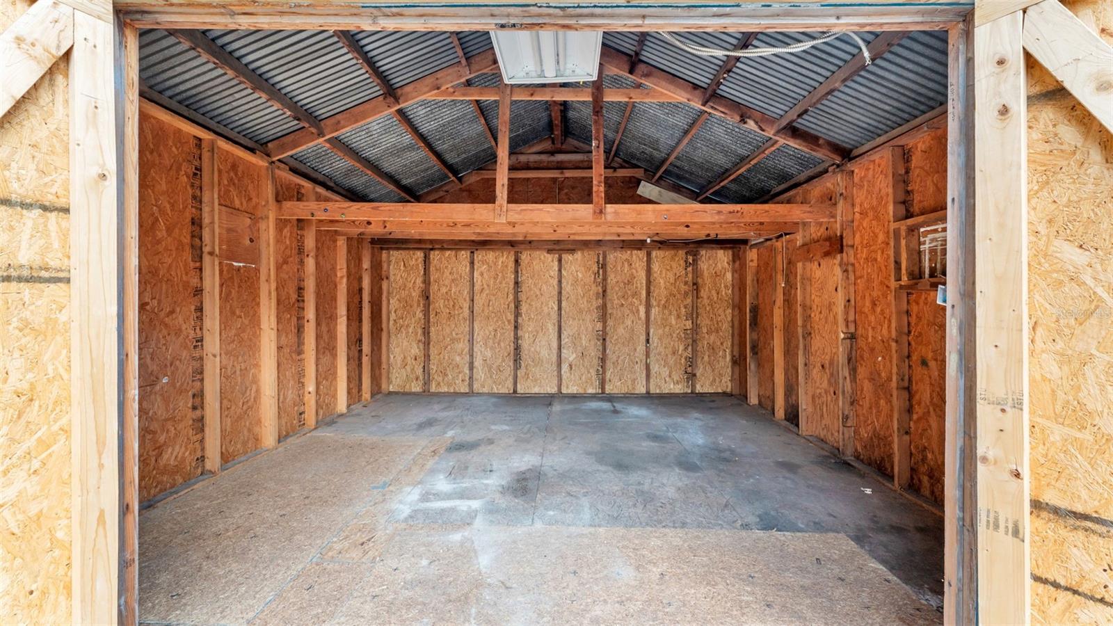 Image 30 of 39 For 609 Lime Street