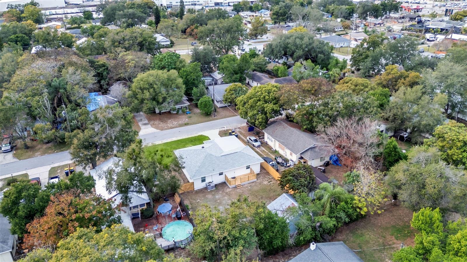 Image 37 of 39 For 609 Lime Street