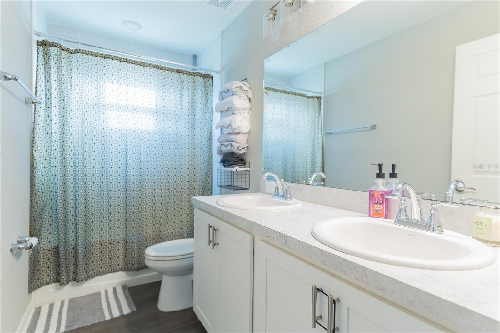 Image 14 of 26 For 3030 Laurel Oak Lane