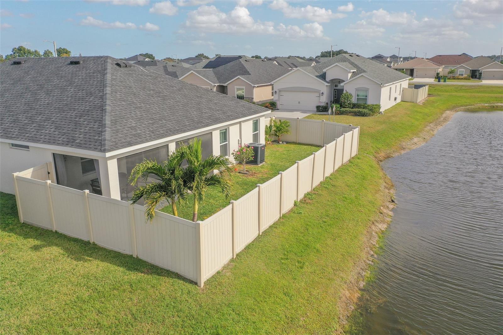 Image 20 of 26 For 3030 Laurel Oak Lane