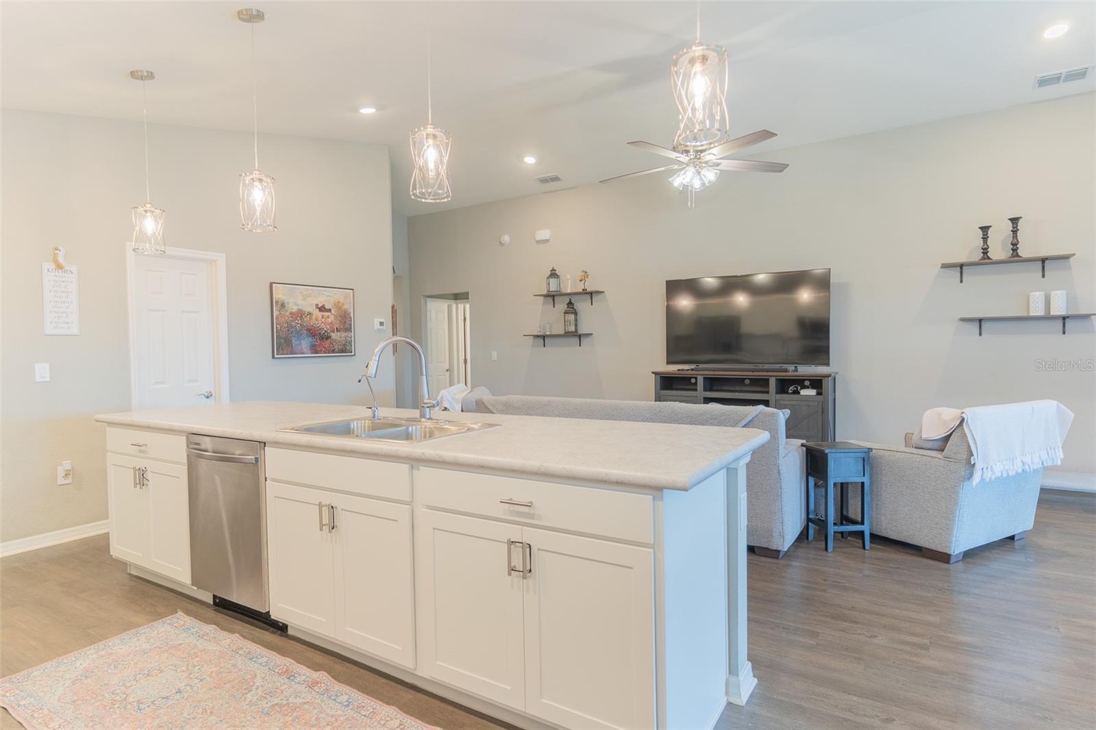 Image 5 of 26 For 3030 Laurel Oak Lane