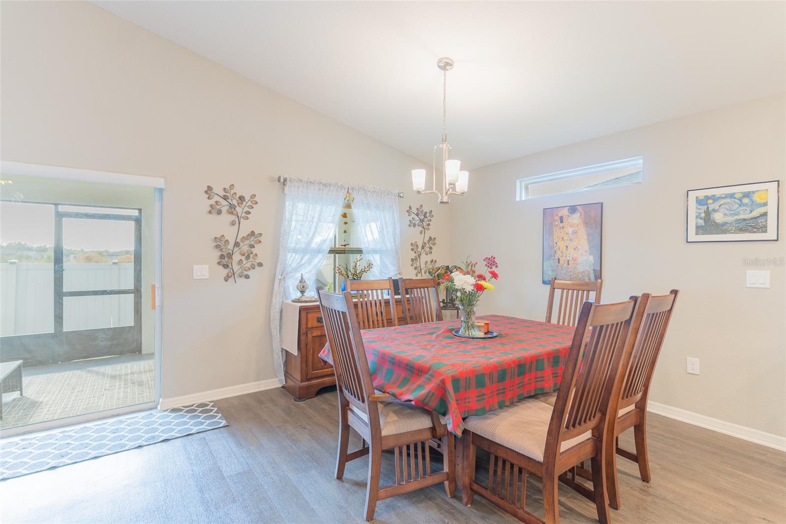 Image 9 of 26 For 3030 Laurel Oak Lane