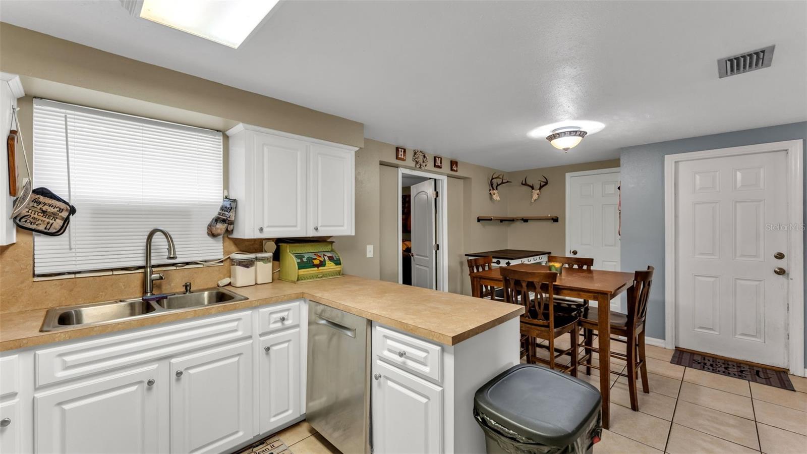 Image 14 of 60 For 2515 Crystal Lake Acres Drive