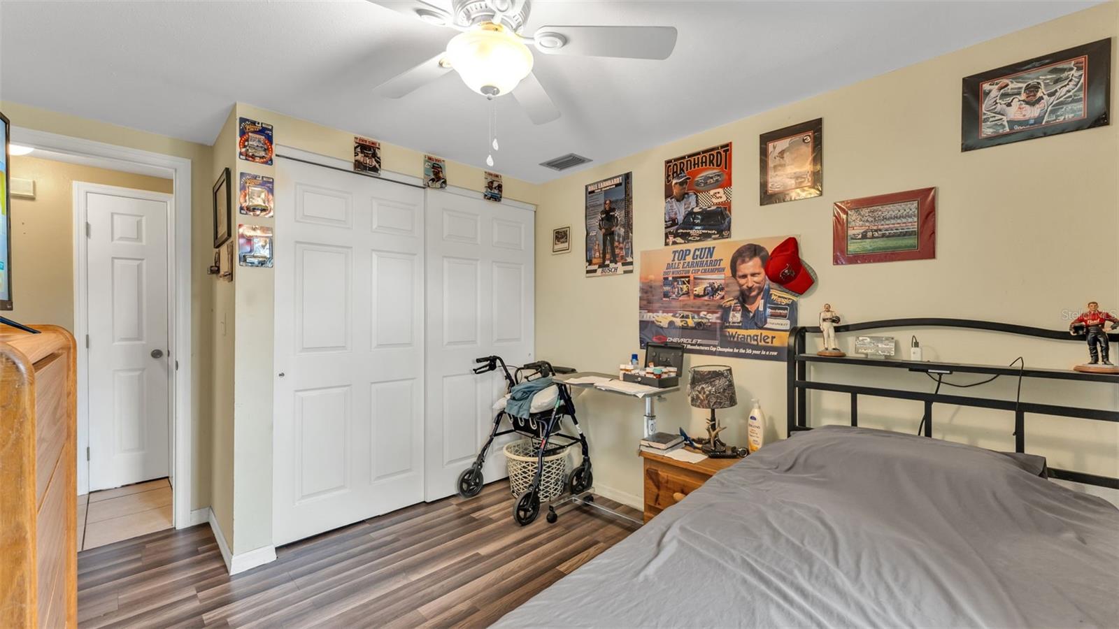 Image 23 of 60 For 2515 Crystal Lake Acres Drive