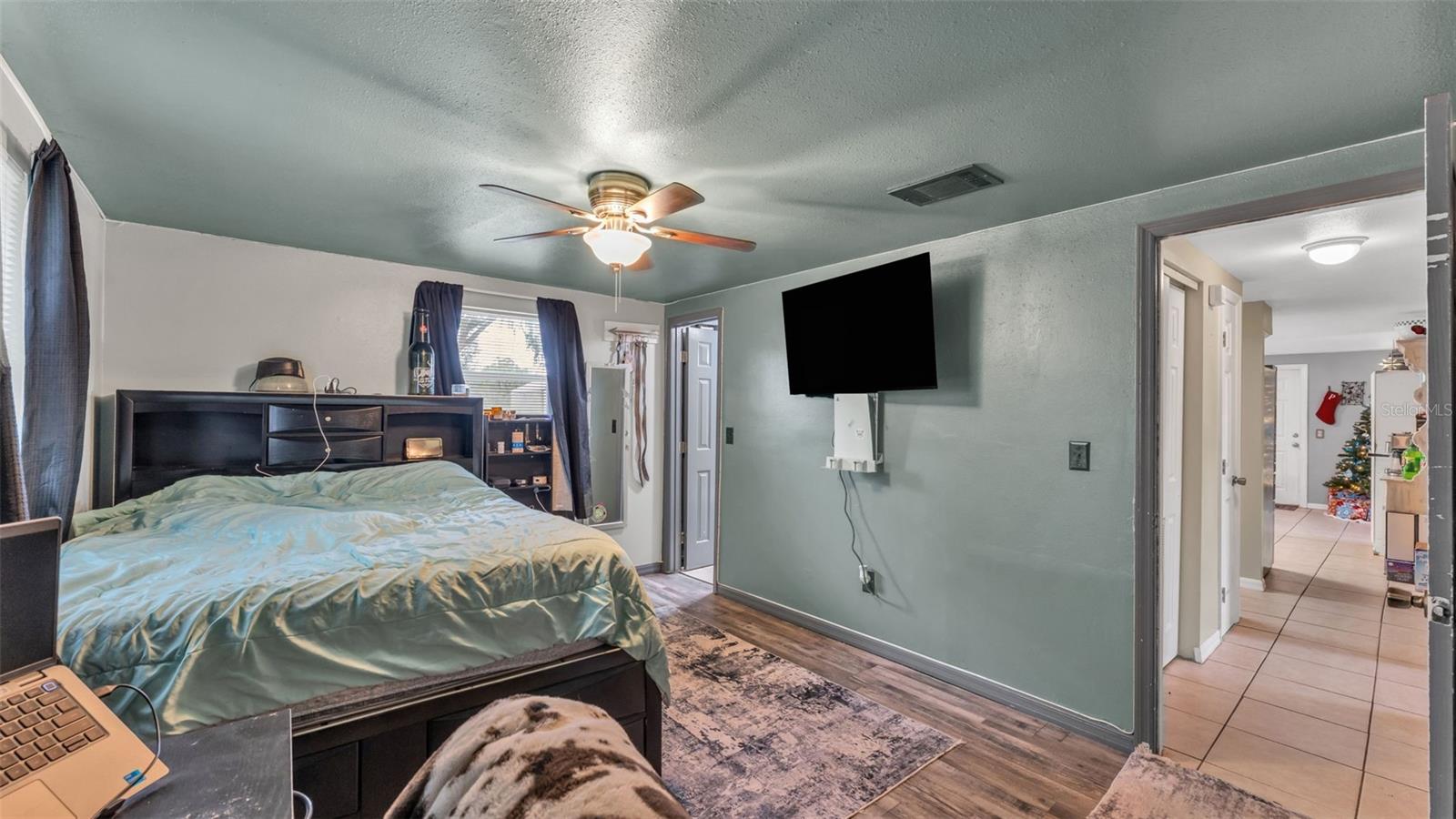 Image 27 of 60 For 2515 Crystal Lake Acres Drive