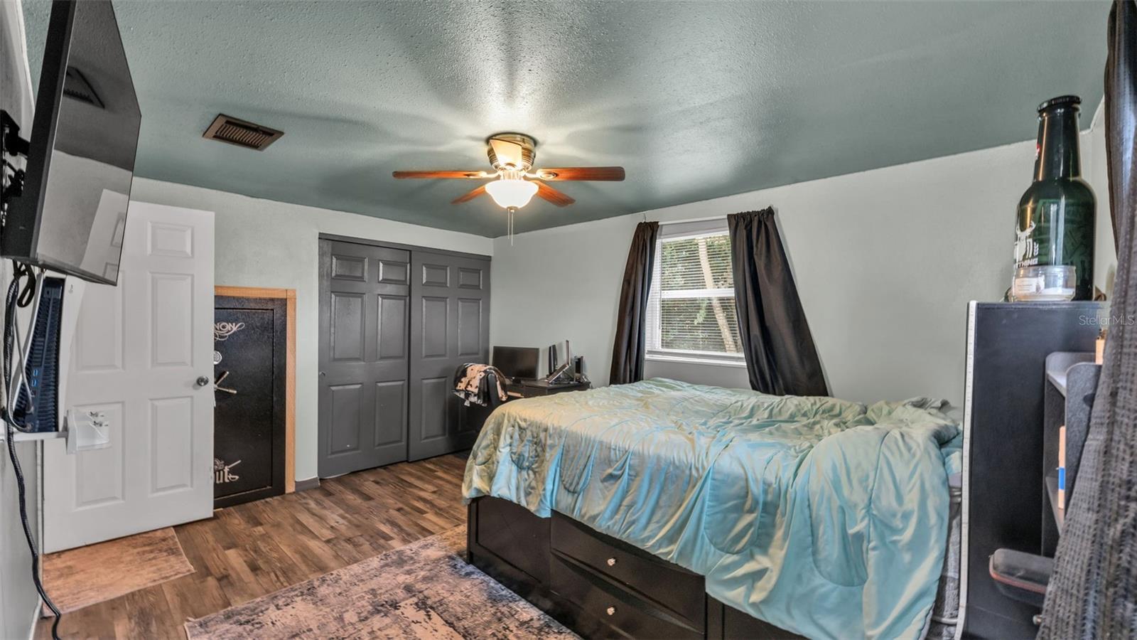 Image 28 of 60 For 2515 Crystal Lake Acres Drive