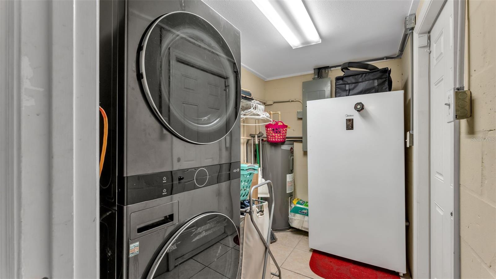 Image 32 of 60 For 2515 Crystal Lake Acres Drive