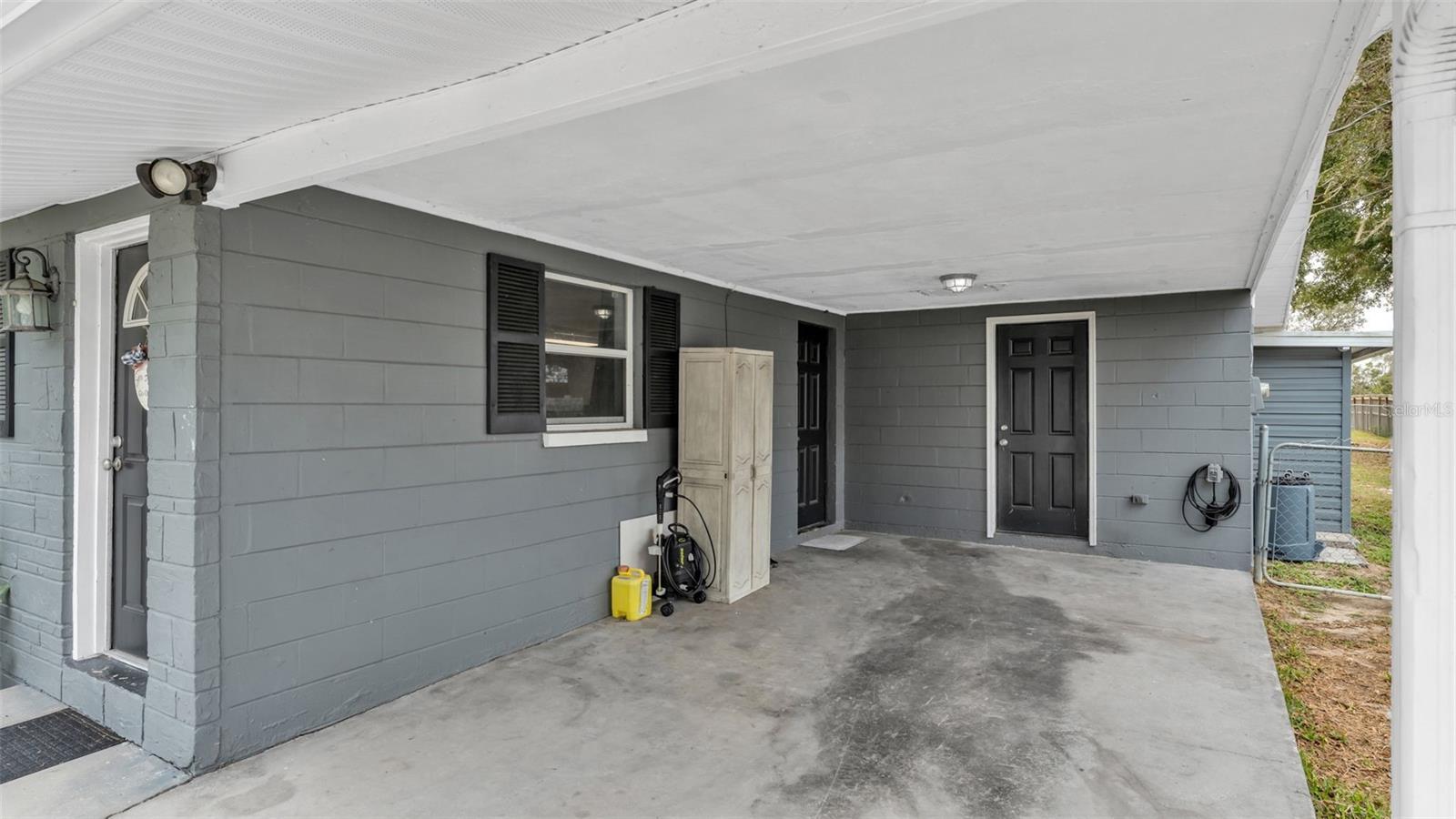 Image 4 of 60 For 2515 Crystal Lake Acres Drive