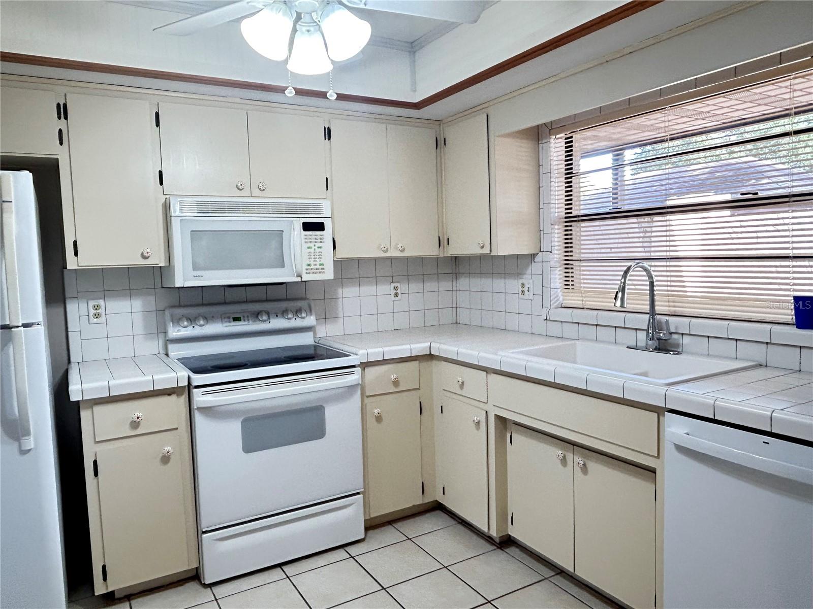 Image 11 of 25 For 2274 Firestone Place