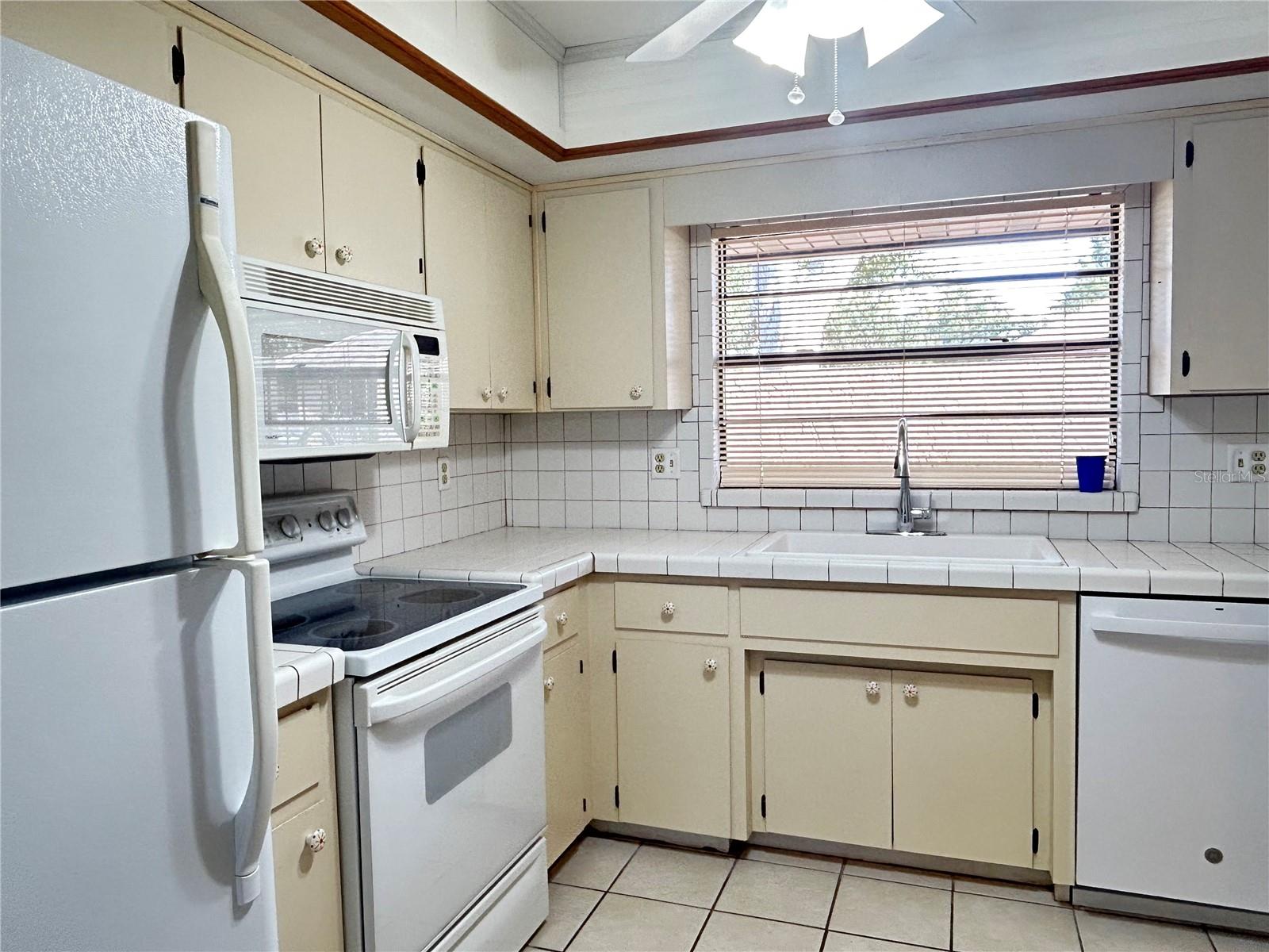 Image 9 of 25 For 2274 Firestone Place