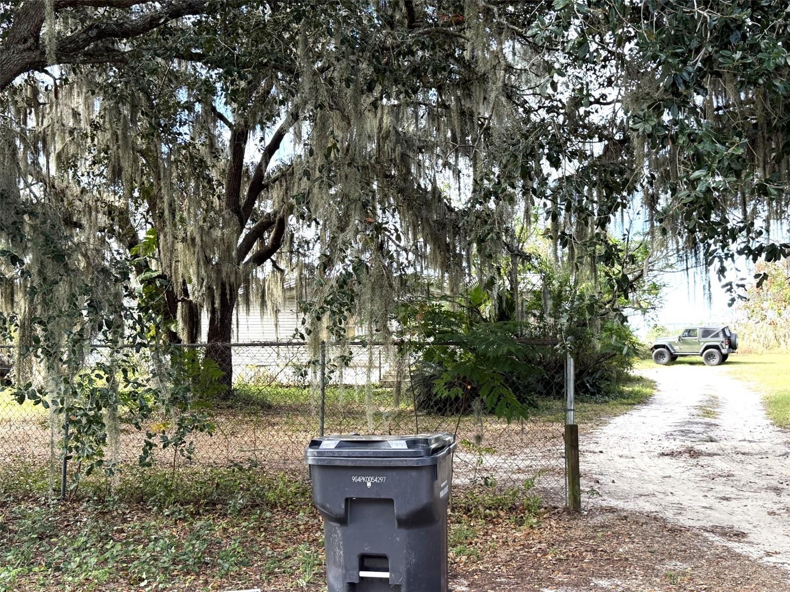 Image 2 of 24 For 885 Marty Lane