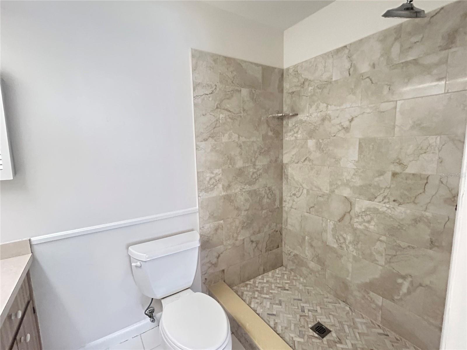 Image 10 of 24 For 522 Pebble Springs Court