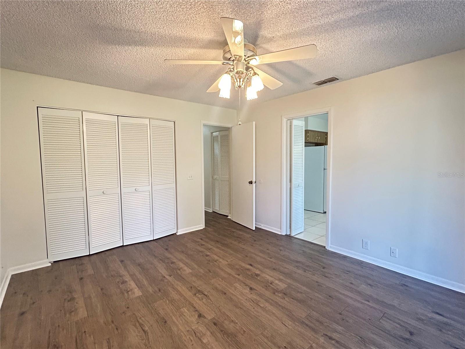 Image 13 of 24 For 522 Pebble Springs Court