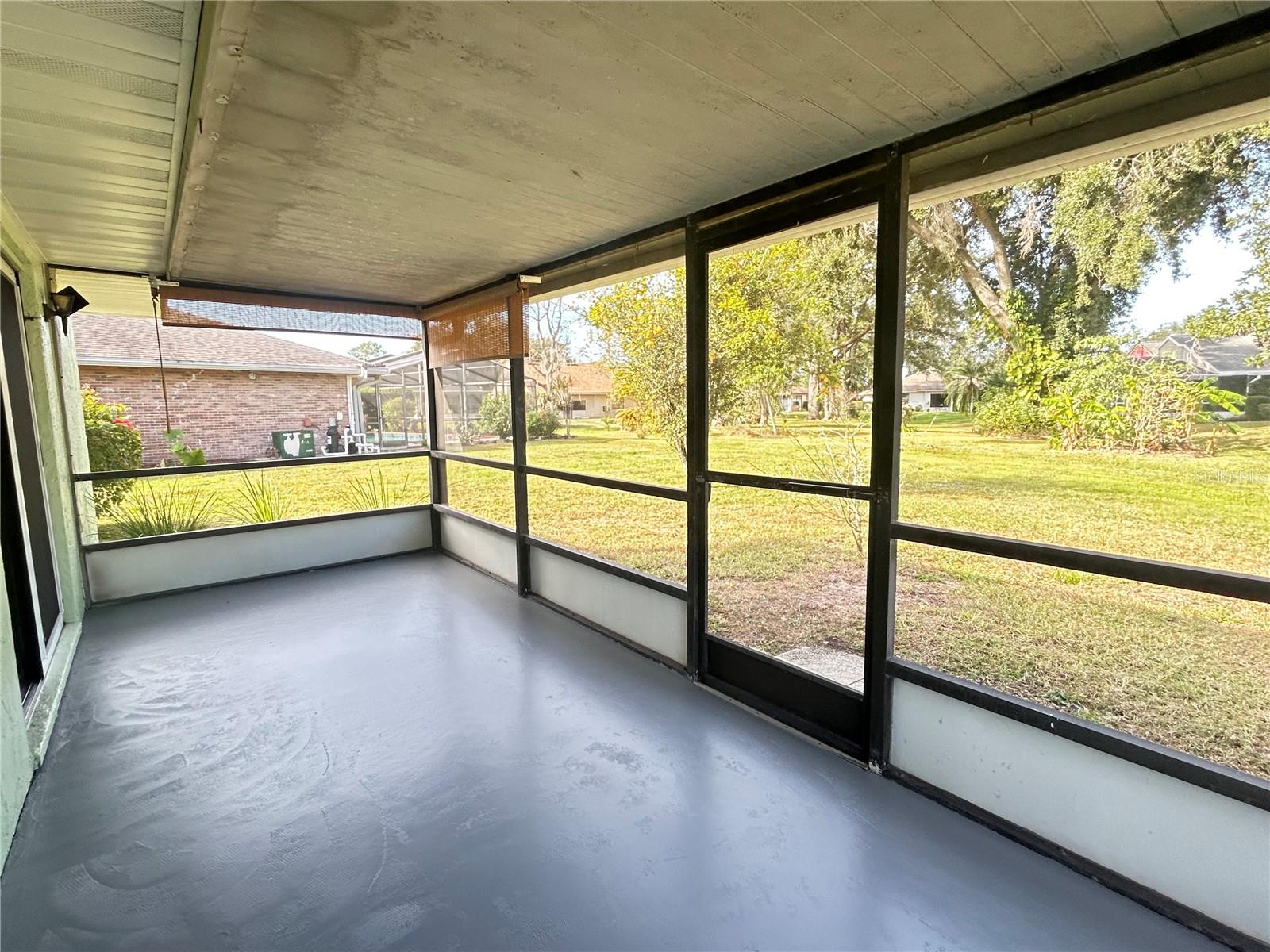 Image 16 of 24 For 522 Pebble Springs Court