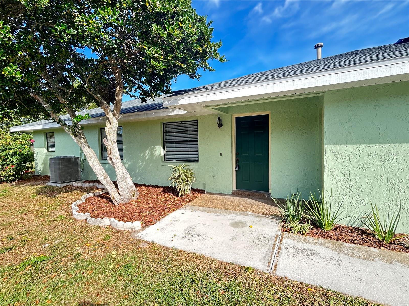 Image 18 of 24 For 522 Pebble Springs Court