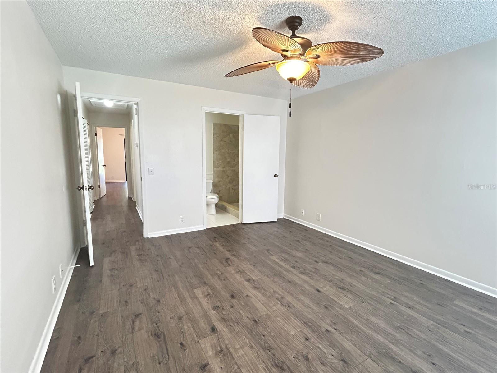 Image 9 of 24 For 522 Pebble Springs Court