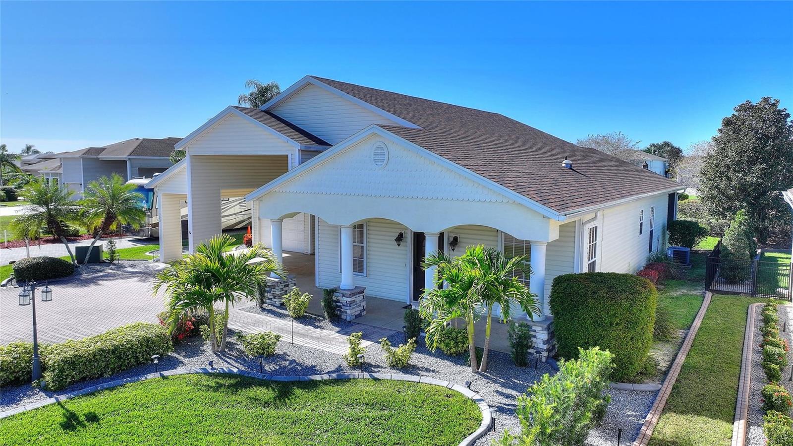 Image 27 of 34 For 392 Motorcoach Drive S