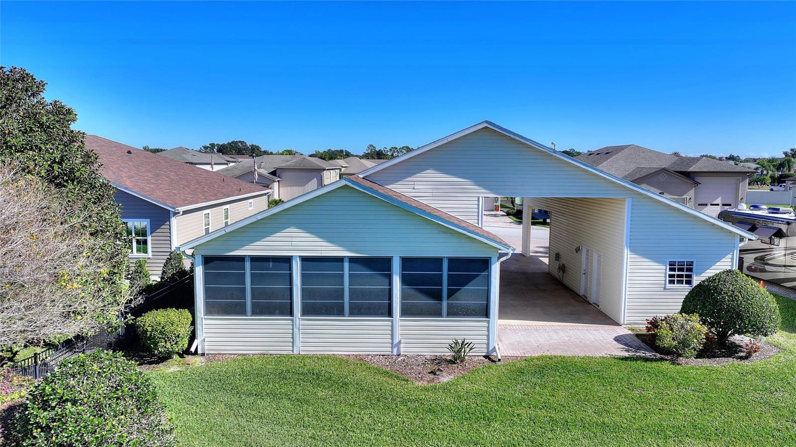 Image 28 of 34 For 392 Motorcoach Drive S