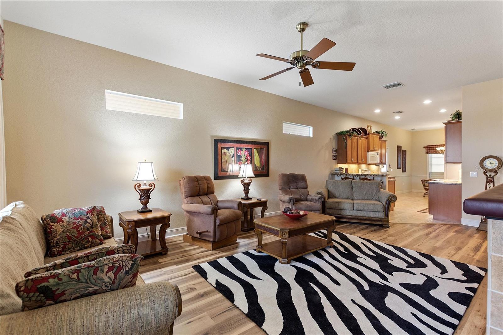 Image 3 of 34 For 392 Motorcoach Drive S