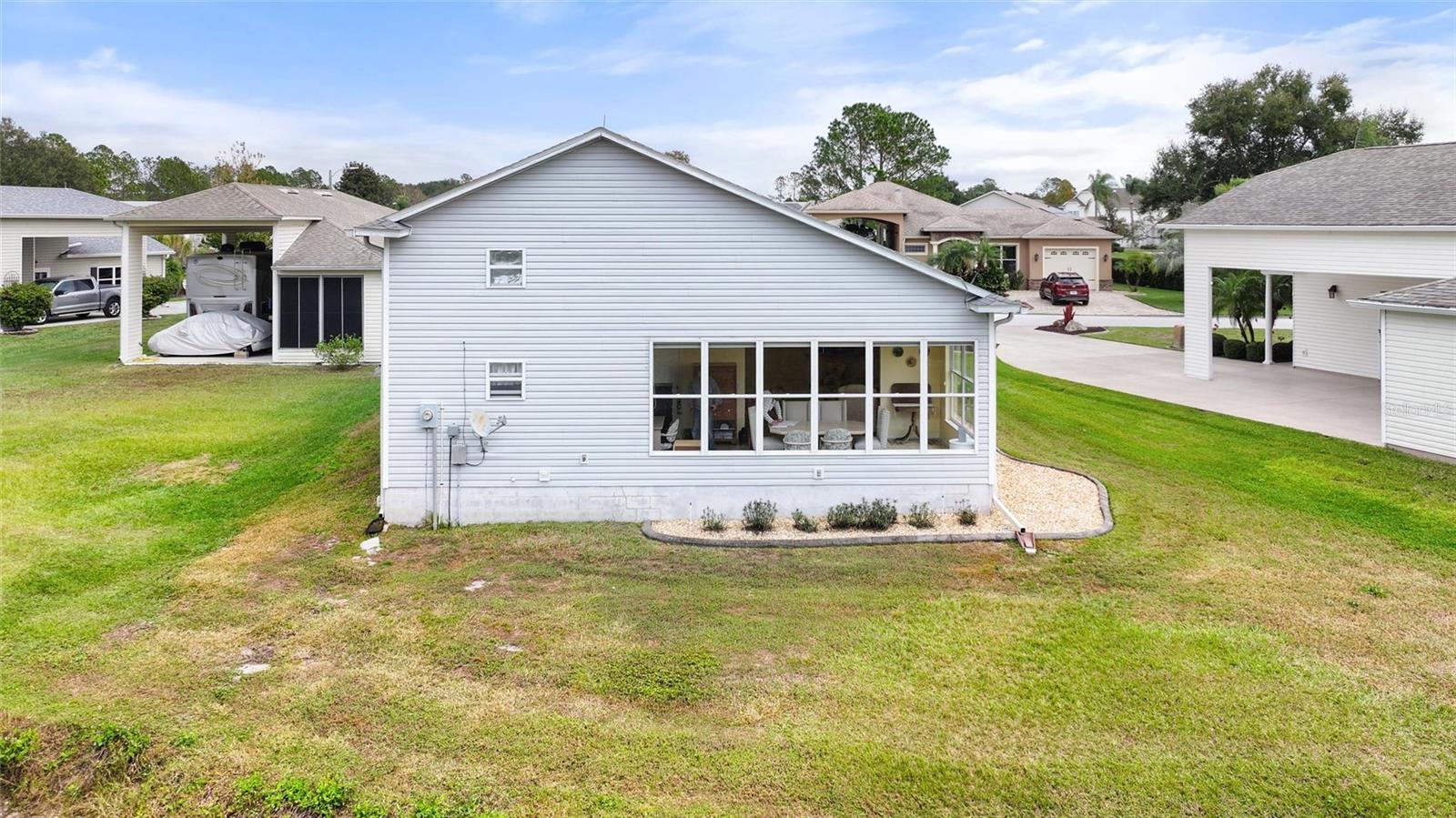 Image 6 of 22 For 1121 Motorcoach Drive