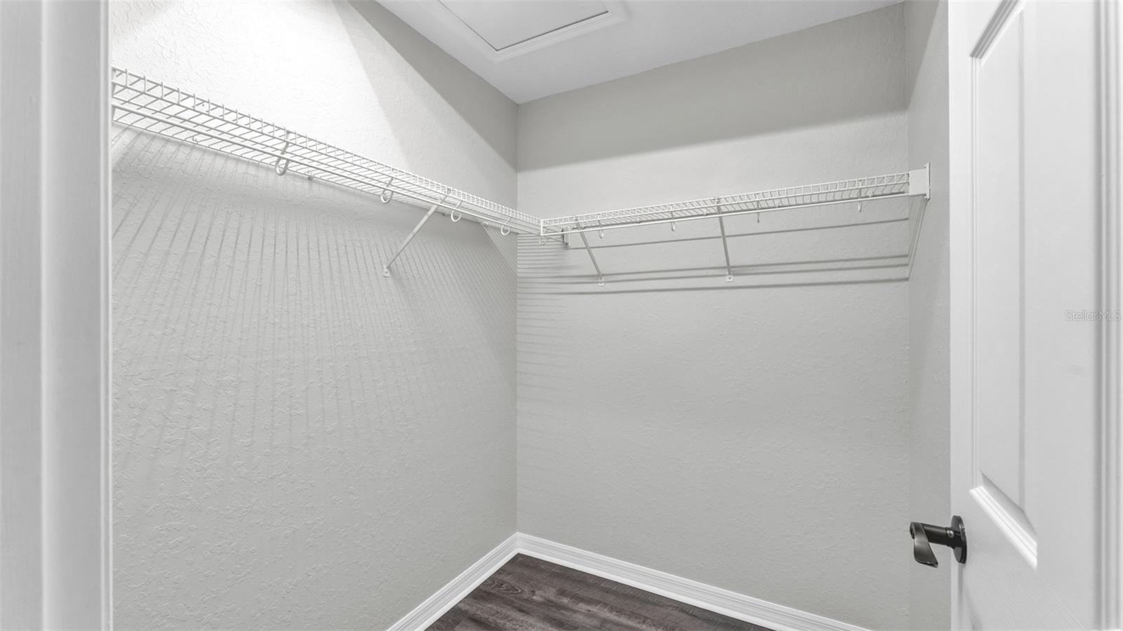 Image 16 of 65 For 1505 Hastings Path