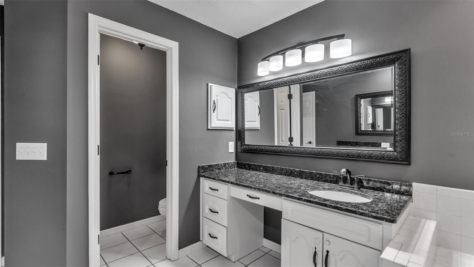 Image 21 of 65 For 1505 Hastings Path