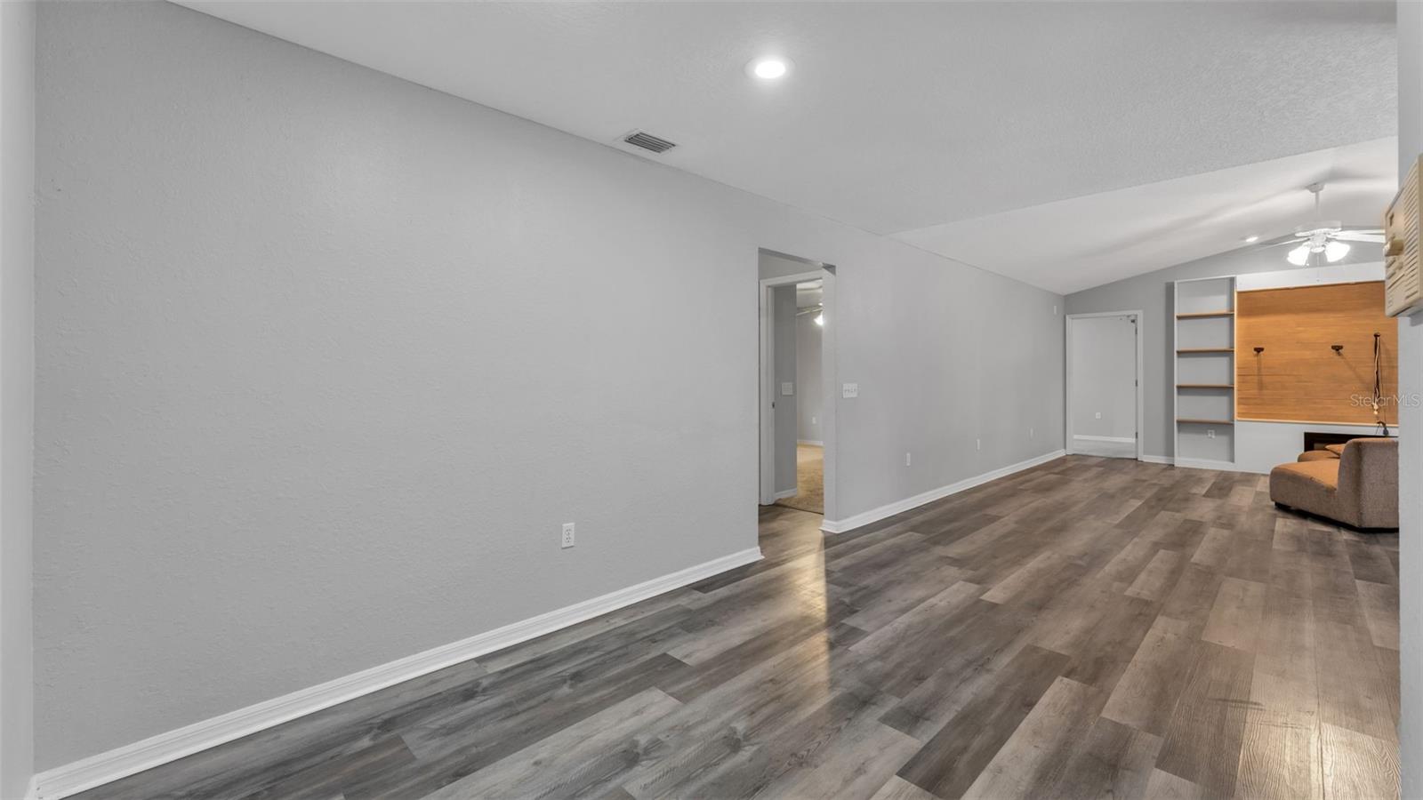 Image 25 of 65 For 1505 Hastings Path