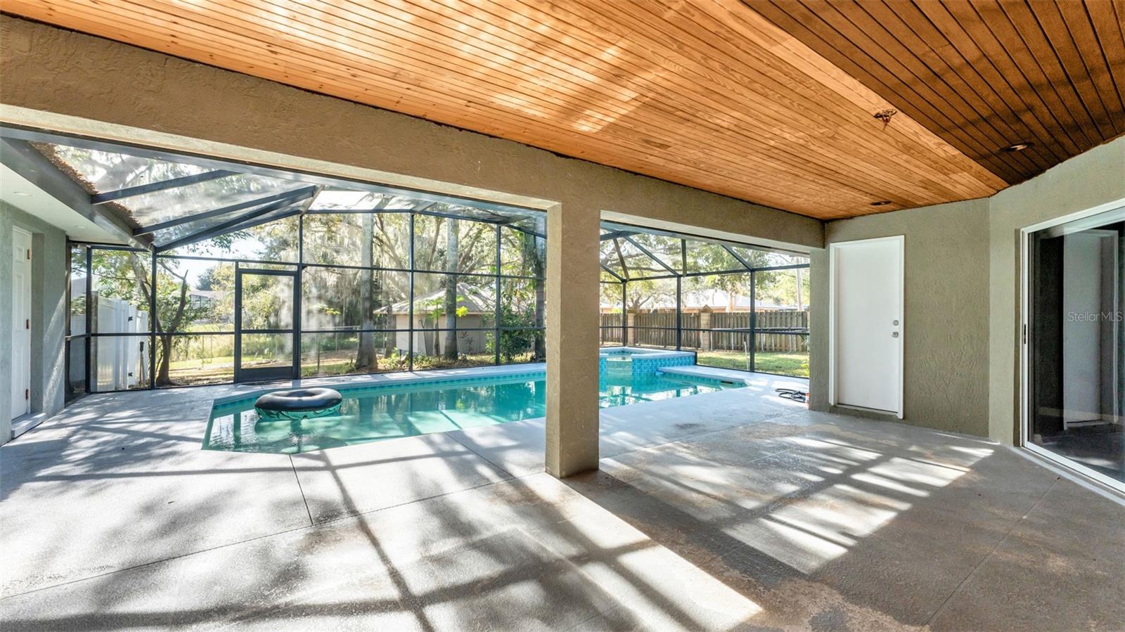 Image 51 of 65 For 1505 Hastings Path