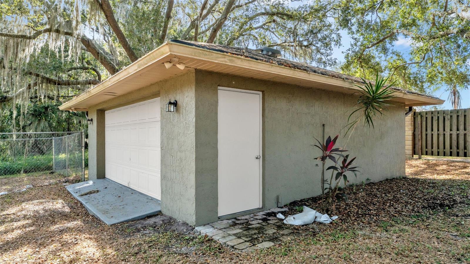 Image 58 of 65 For 1505 Hastings Path