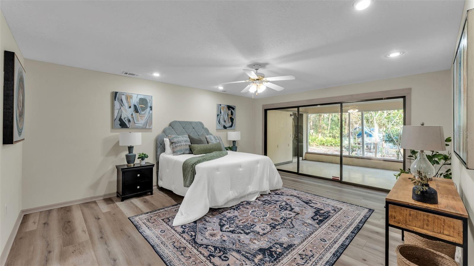 Image 17 of 56 For 6828 Forestwood Drive W